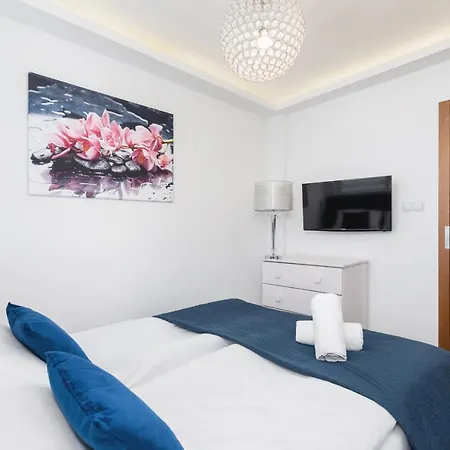 Apartment Mountain View Zborowskiego Krupowki By Renters Zakopane
